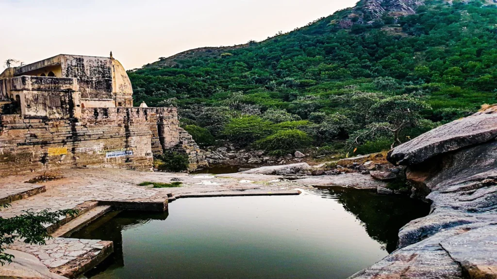 ajaypal ji temple picnic
